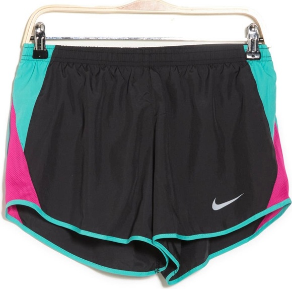 New w/tags Nike Drifit shorts Women’s size XS - Picture 3 of 7